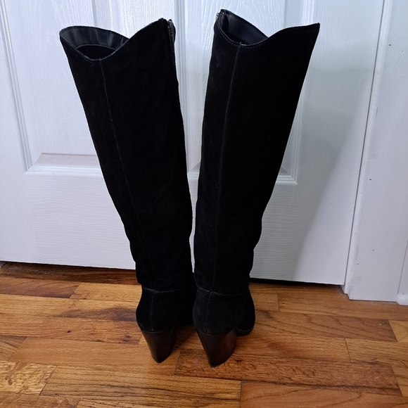 Vince Camuto 🖤 Oyennda Suede Leather Boots - Picture 6 of 15
